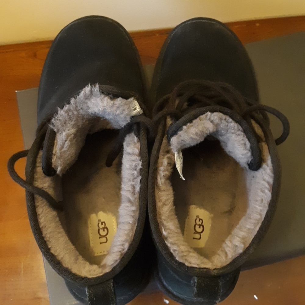 Uggs - image 4